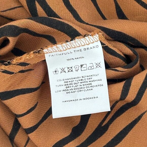 Faithfull the Brand Marissa Wrap Dress Tiger Animal Print Size 2 XS - Picture 4 of 4